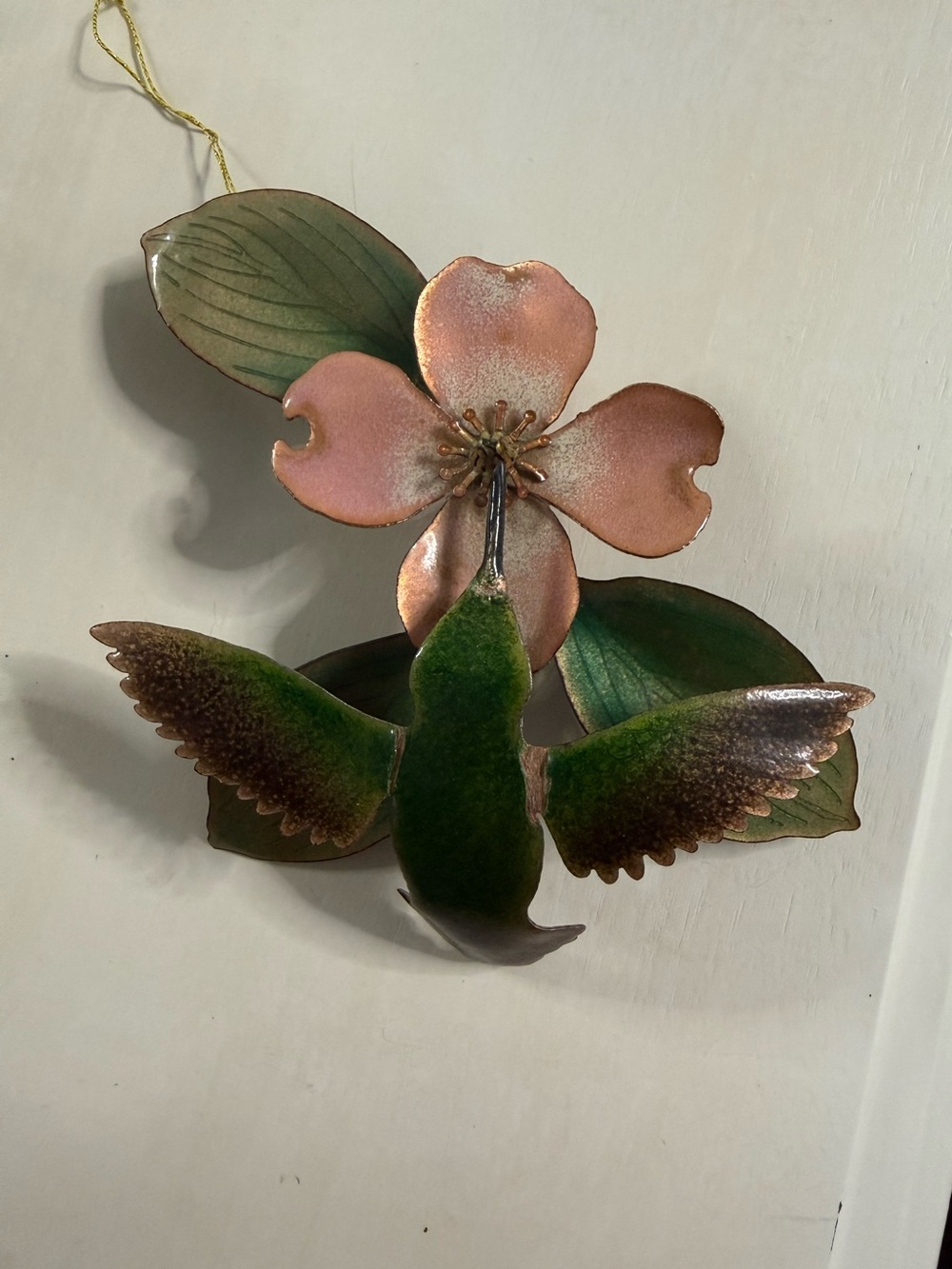 Bovano Hummingbird with flower piece